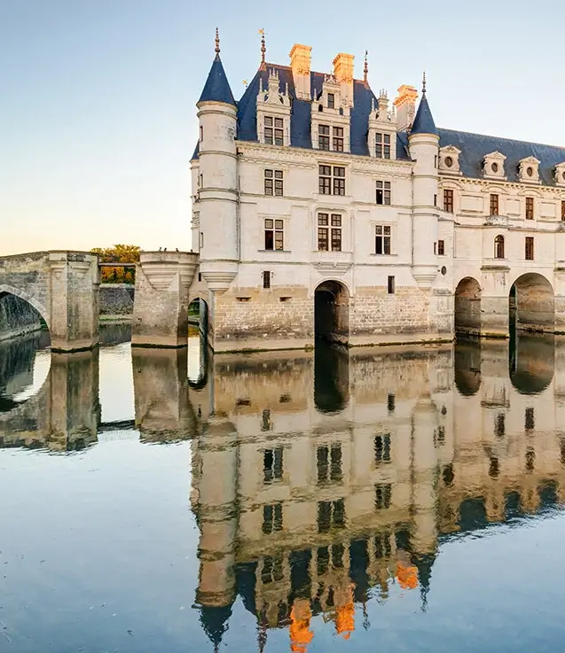 How can an relocation specialist help with Obtaining Residency in France?